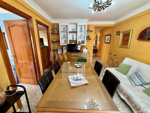 Продажа квартиры на Piso en Calle Infantes, Poniente - Faro, Vélez-Malaga, Велес-Малага
thumbnail 3