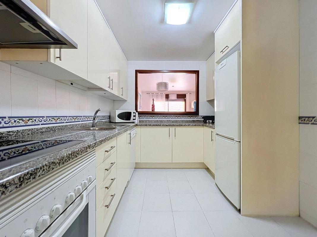 Sale of apartment in Piso en La Duquesa, Manilva, Manilva
 photo 5