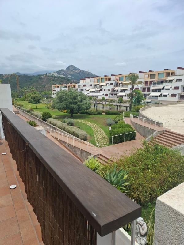 Продажа квартиры на Piso en Vereda Baja del Rio, 2, Los Flamingos, Benahavís, Бенахавис
photo 2