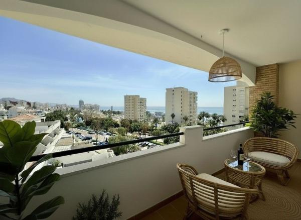 Sale of flat in Piso en Calle del Naranjo, Puerto de Estepona, Estepona, Estepona
photo 1