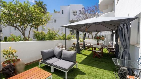Sale of flat in Piso en Bulevar Príncipe Alfonso de Hohenlohe, La Carolina-Guadalpín, Marbella, Marbella
photo 1