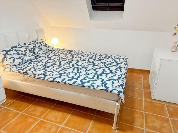 Аттик на продажу в  Ático en Zona Puerto Deportivo, Fuengirola, Фуэнхирола photo 4