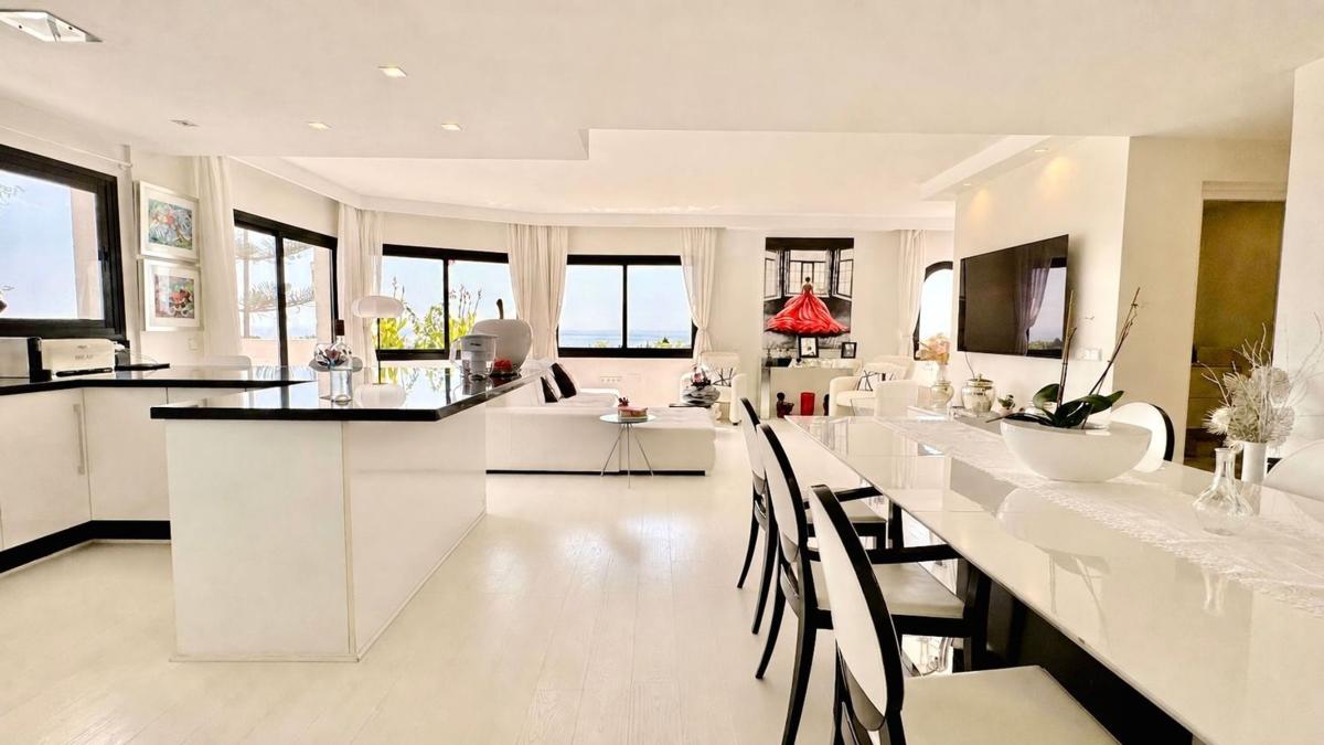 Продажа дуплекса на Dúplex en Sierra Bermeja-lo Ma Club, 93, Lomas de Marbella Club, Marbella, Марбелла photo 3