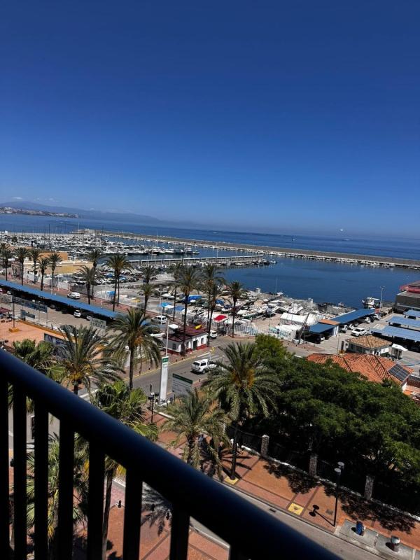 Venta de piso en Piso en Playa los boliches, Zona Puerto Deportivo, Fuengirola, Fuengirola
 photo 2