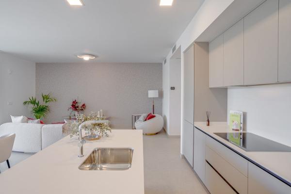 Venta de piso en Piso en Urbanización Marbellita, 26, Cabopino - Artola, Marbella, Marbella
 photo 4
