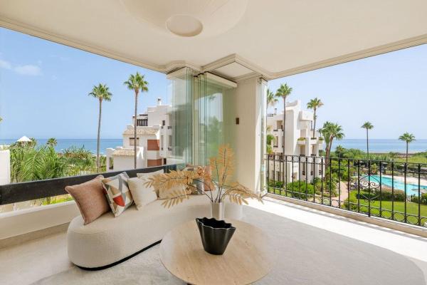 Sale of flat in Piso en Arrabal Uen. C5 Rio Velerin, El Velerín, Estepona, Estepona
 photo 1