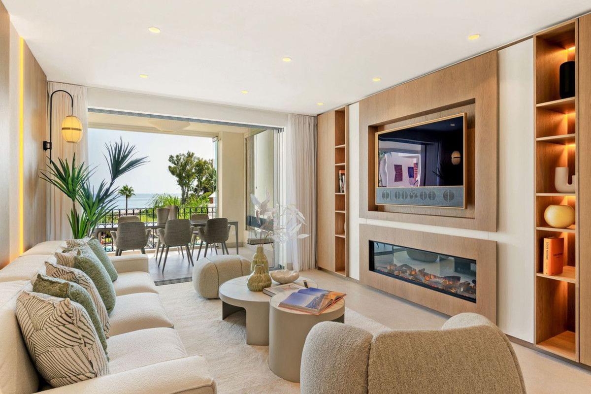 Venta de piso en Piso en Arrabal Uen. C5 Rio Velerin, El Velerín, Estepona, Estepona
photo 4
