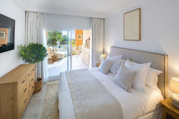 Venta de piso en Piso en Calle Osa Mayor, 24, Los Naranjos, Marbella, Marbella
 photo 4