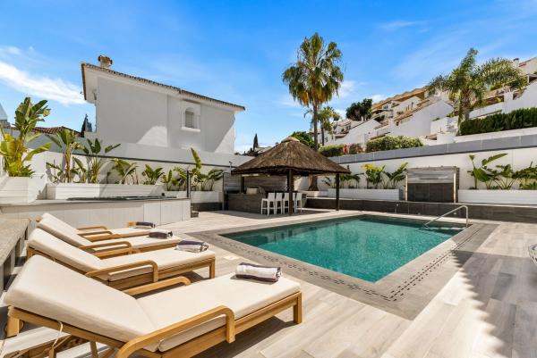 Casa o chalet independiente en Calle Juan Belmonte, Nueva Andalucía, Marbella photo 1