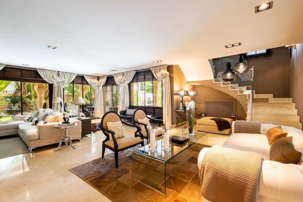 Casa o chalet independiente en Calle del Oso, Los Monteros, Marbella thumbnail 2