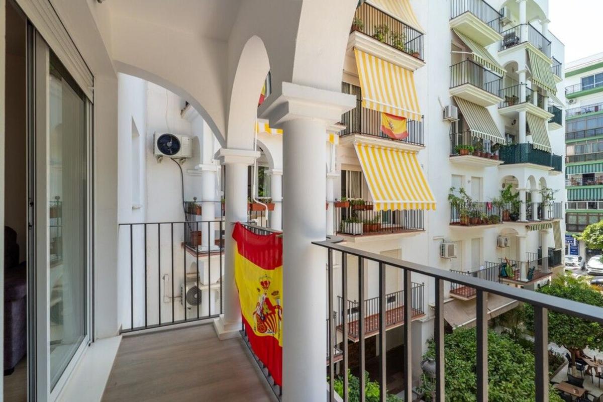 Sprzedaż mieszkania w Piso en Puerto de Estepona, Estepona, Estepona
photo 5