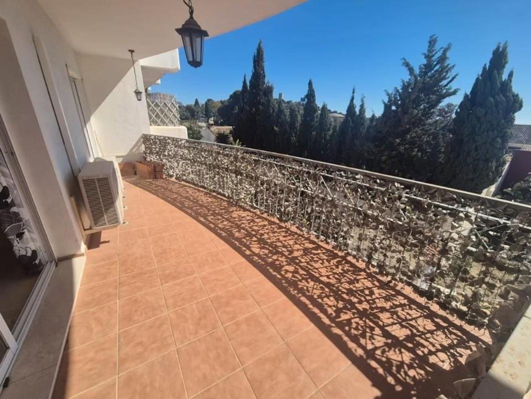 Продажа квартиры на Piso en Los Pacos, Fuengirola, Фуэнхирола
 photo 2