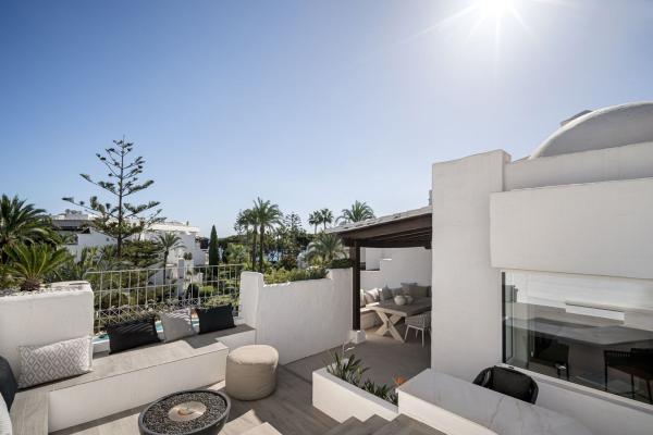 Duplex na sprzedaż w Dúplex en La Carolina-Guadalpín, Marbella, Marbella thumbnail 2
