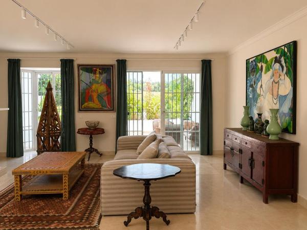 Chalet adosado en Camino Cortes, Guadalmina Alta, Marbella thumbnail 2