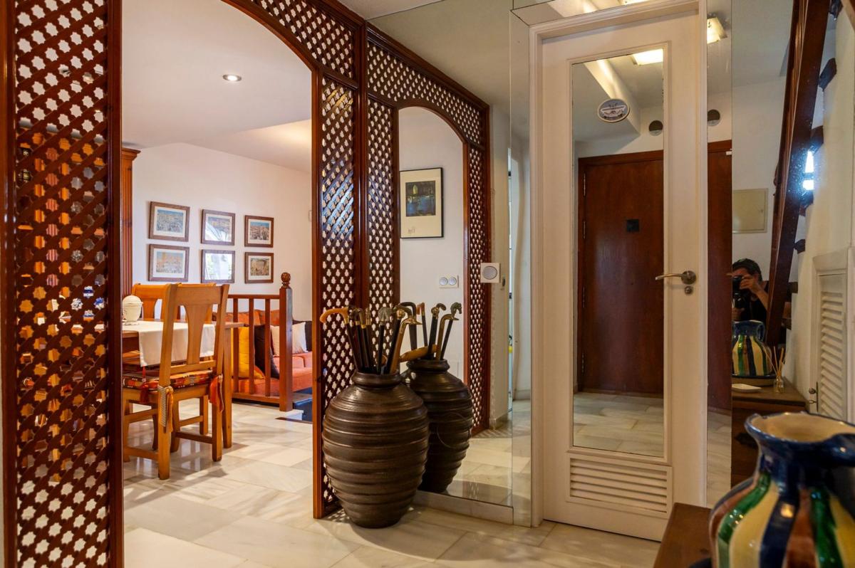 Продажа таунхауса в Chalet adosado en Bahia Azul, Guadalobón, Estepona , Эстепона photo 3