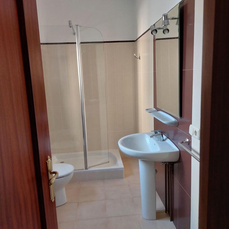 Venta de chalet adosado en Chalet adosado en Pablo Ruiz Picasso, 1, Villanueva del Trabuco , Villanueva del Trabuco photo 4