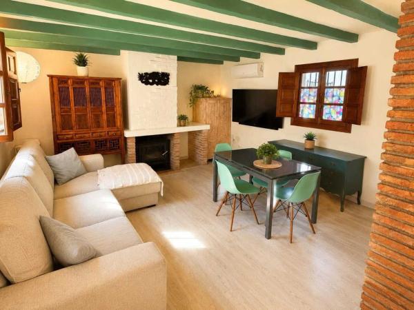 Chalet adosado en Cancelada, Estepona thumbnail 2