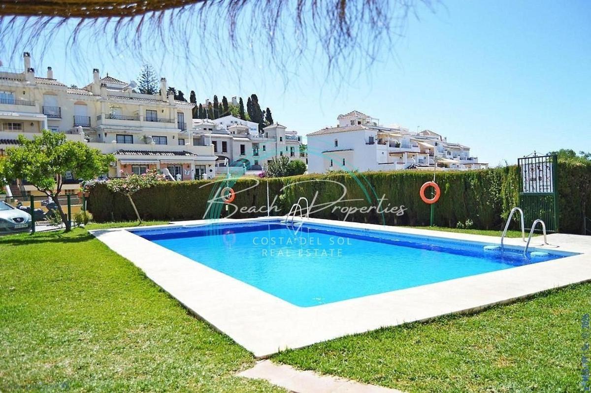 Sprzedaż mieszkania w Piso en Avda Pescia - Ctra de Frigiliana, Nerja, Nerja
photo 1