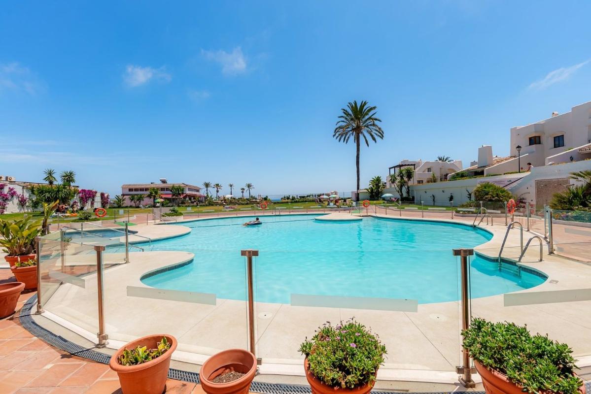 Venta de piso en Piso en Calle Pintor Picasso, Villacana - Costalita - Saladillo, Estepona, Estepona
photo 5