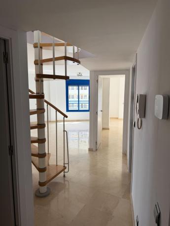 Sprzedaż mieszkania w Piso en Calle Torrealmádena, 5, Cortijo Torrequebrada, Benalmádena, Benalmádena
 photo 2