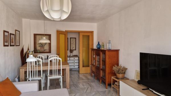 Sprzedaż mieszkania w Piso en Calle Moscatel, 4, Arroyo de la Miel, Benalmádena, Benalmádena
 photo 2