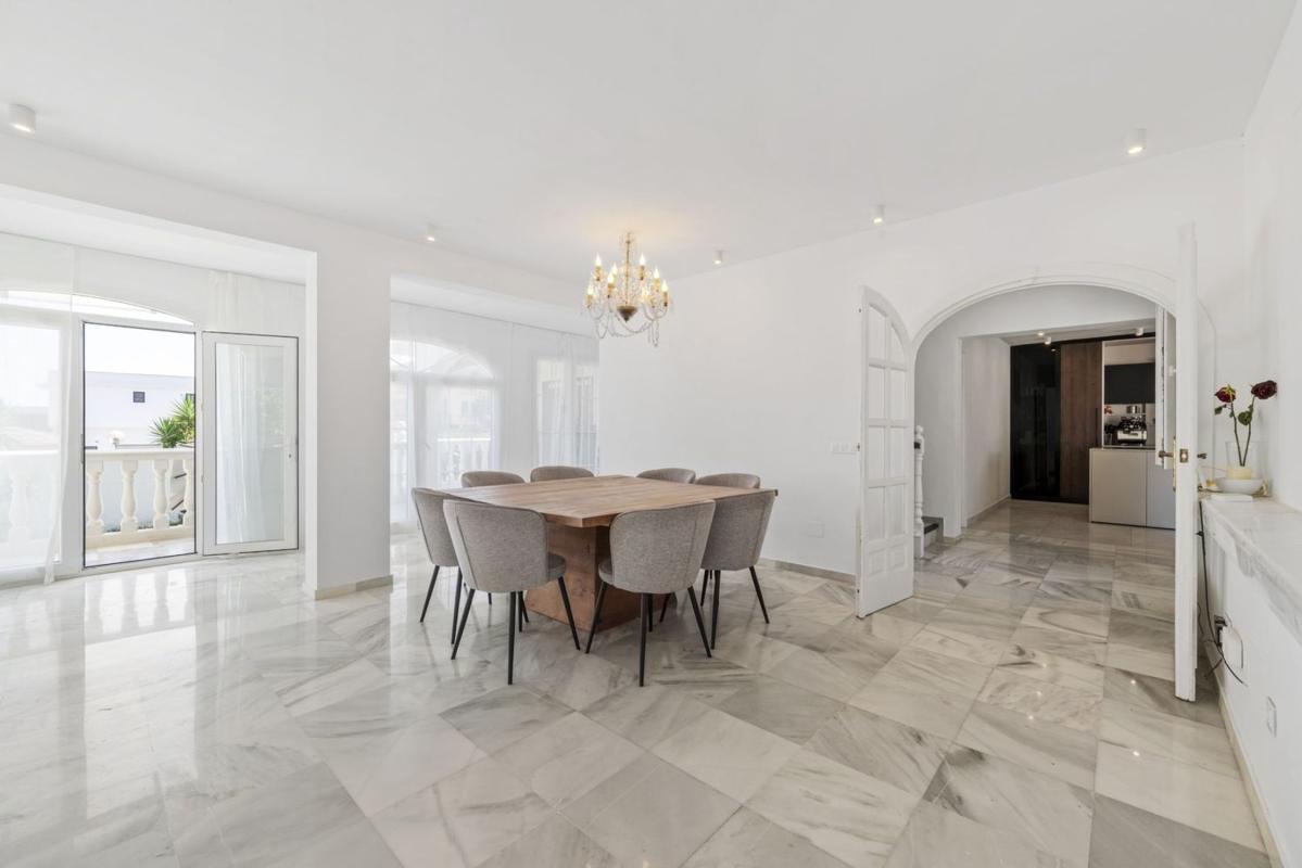 Недвижимость на продажу и в аренду в Испании photo 5