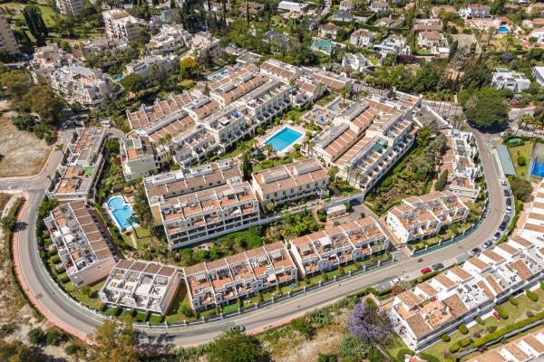 Chalet adosado en Avenida del Prado, 71, Aloha, Marbella photo 4