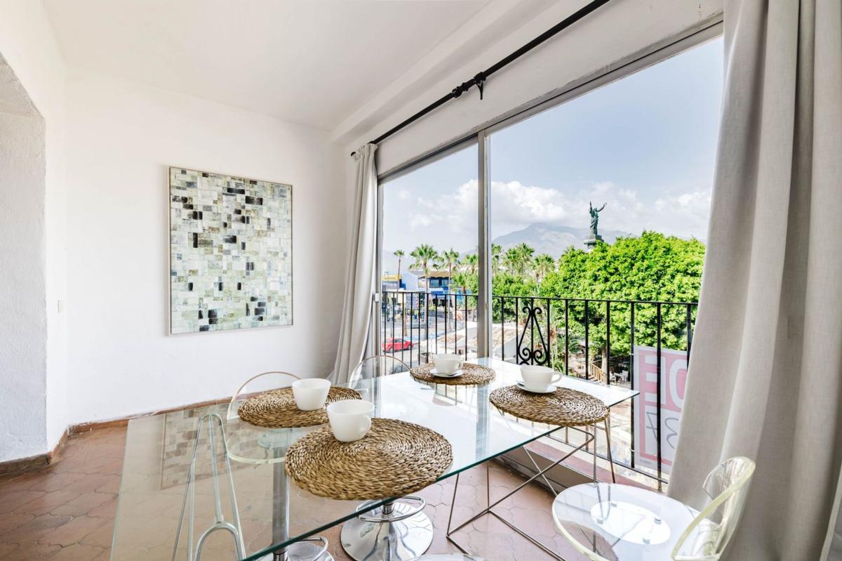 Venta de piso en Piso en Calle Ribera, Puerto Banús, Marbella, Marbella
photo 3