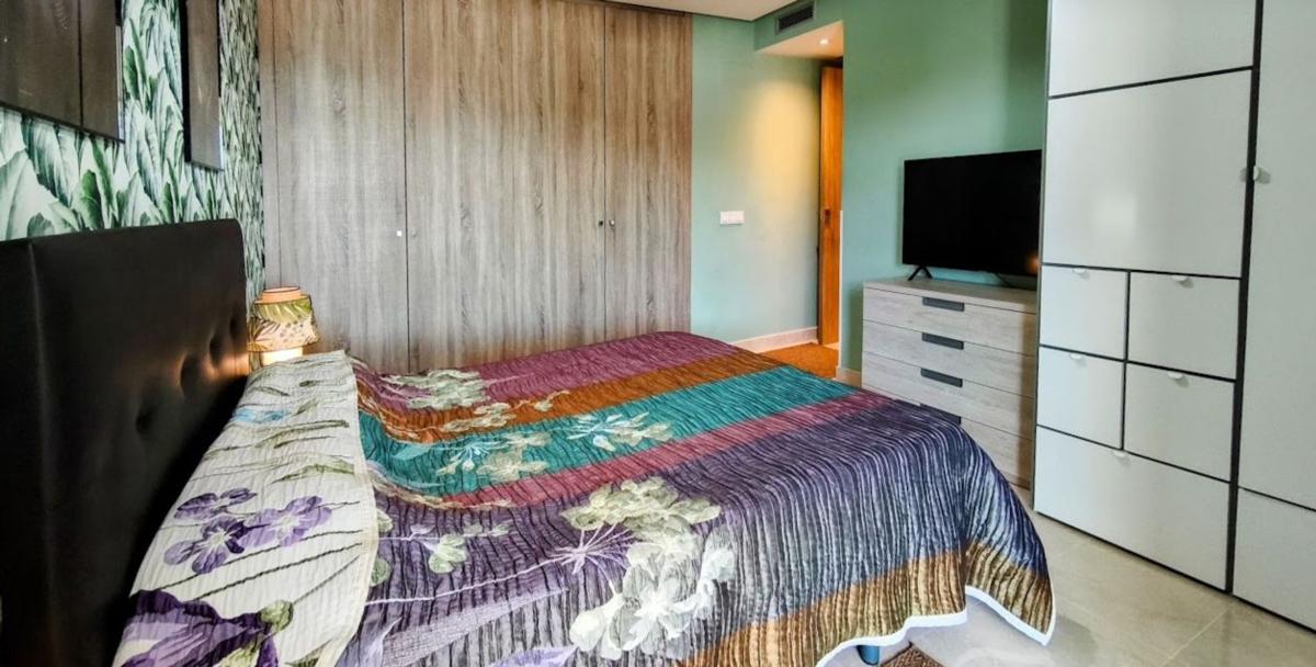 Venta de piso en Piso en Urbanización Botanic s/n, Los Arqueros-Puerto del Almendro, Benahavís, Benahavís
photo 3