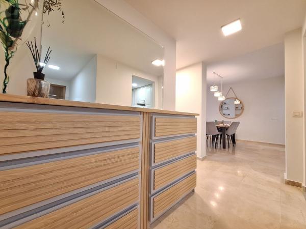 Продажа квартиры на Piso en Urbanización Dos Hermanas II, 2 a, Nueva Atalaya, Estepona, Эстепона
thumbnail 2
