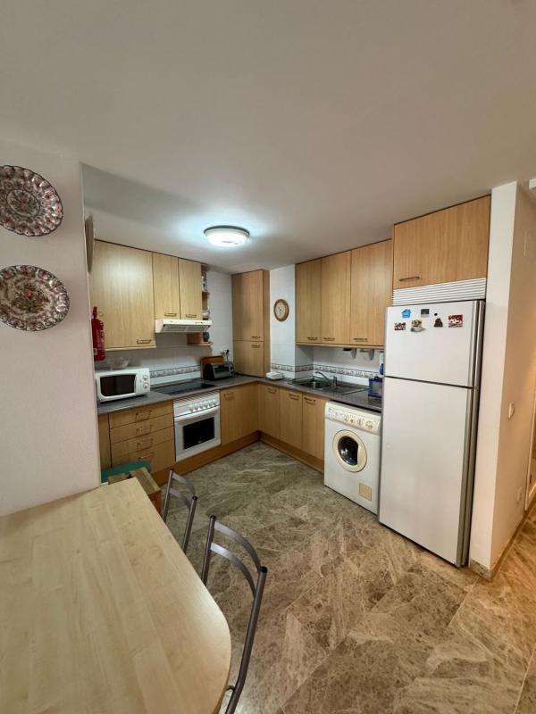 Продажа квартиры на Piso en Calle Sierra de Cazorla, El Bajondillo, Torremolinos, Торремолинос
 photo 5
