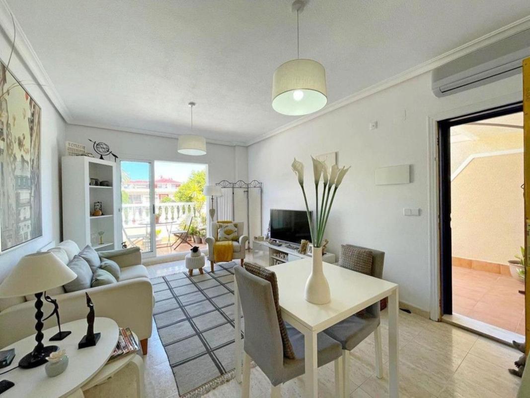 Sale of apartment in Piso en La Florida, Orihuela, Orihuela
photo 5