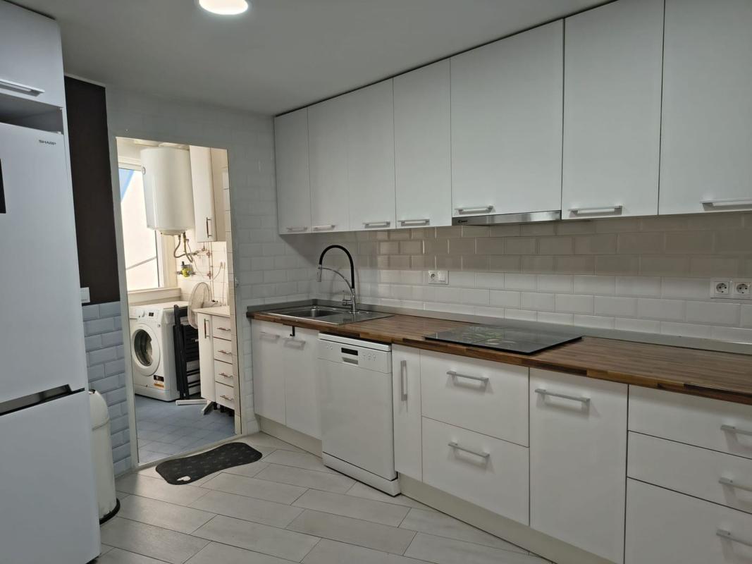 Duplex sale in Dúplex en Avenida de Jaime II, Casco Histórico-Santa Cruz, Alicante / Alacant, Alicante photo 5