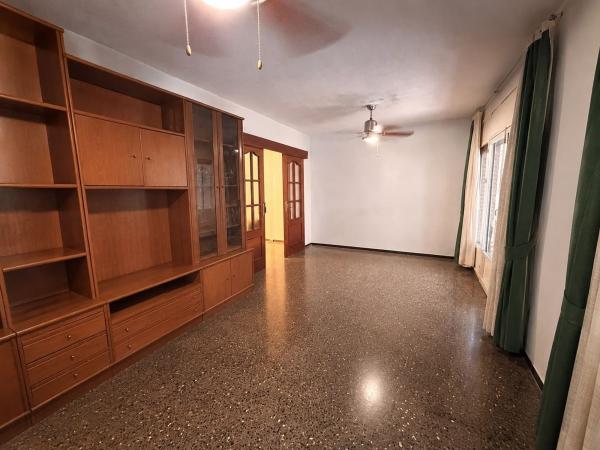 Sale of flat in Piso en Inmaculada Del Pla, Plà del Bon Repòs-La Goteta, Alicante / Alacant, Alicante
 photo 4
