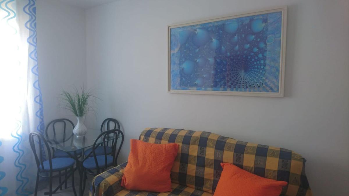 Sale of apartment in Piso en Calle de Sant Mateu, Plà del Bon Repòs-La Goteta, Alicante / Alacant, Alicante
 photo 2