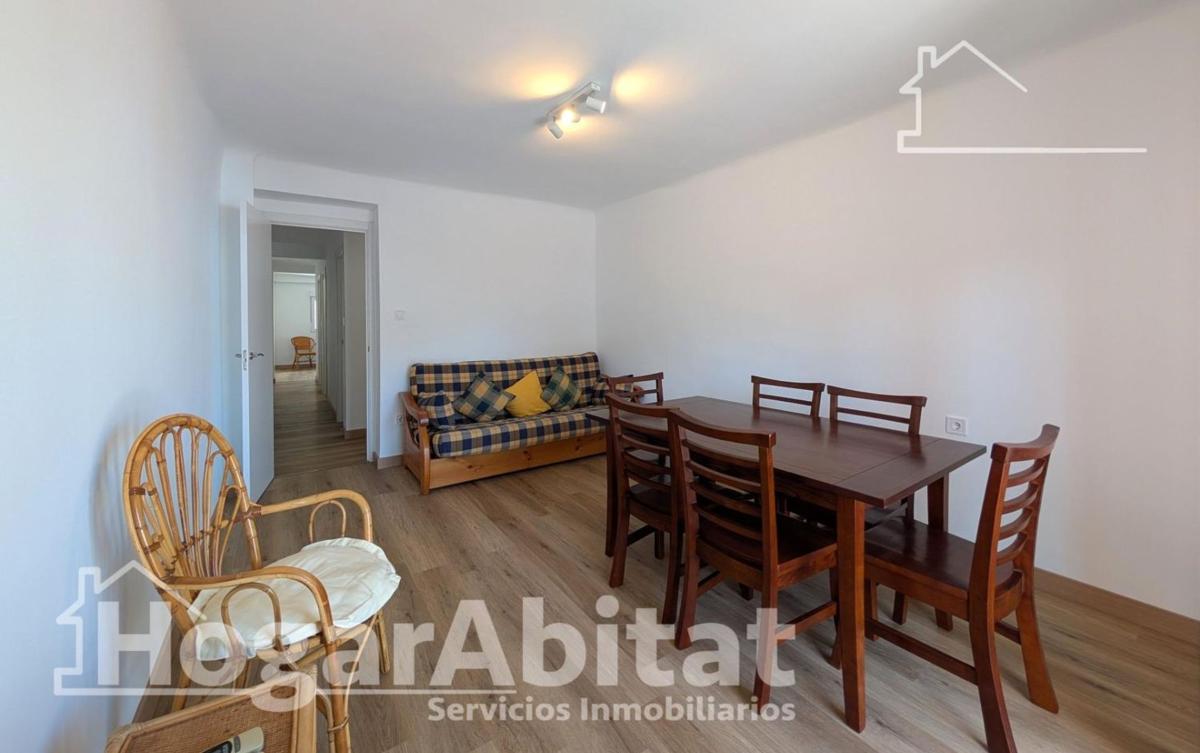 Sale of apartment in Piso en Calle de Agost, Carolinas Bajas, Alicante / Alacant, Alicante
 photo 3