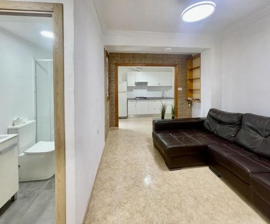 Sale of flat in Piso en Calle Pascual de la Mata, Carolinas Altas, Alicante / Alacant, Alicante
photo 1