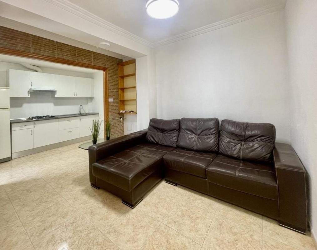 Venta de piso en Piso en Calle Pascual de la Mata, Carolinas Altas, Alicante / Alacant, Alicante / Alacant
photo 3