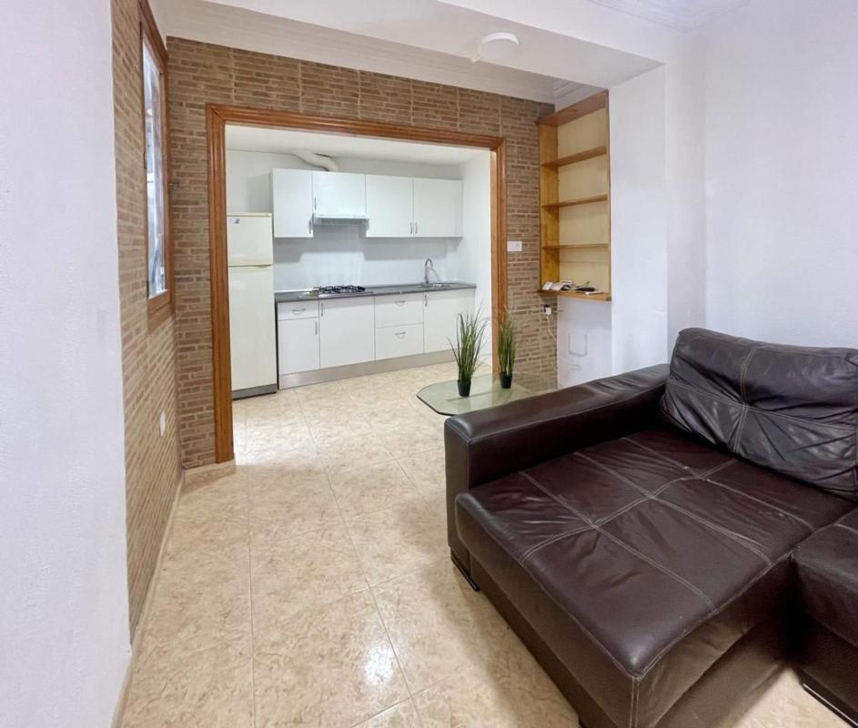 Venta de piso en Piso en Calle Pascual de la Mata, Carolinas Altas, Alicante / Alacant, Alicante / Alacant
photo 4