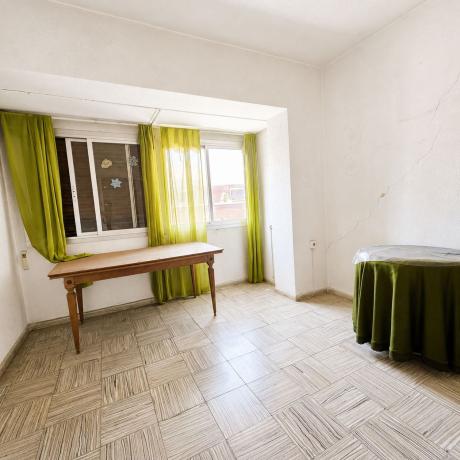 Продажа квартиры на Piso en Calle Reis Catòlics, Ensanche-Diputación, Alicante / Alacant, Аликанте / Алакант
thumbnail 3