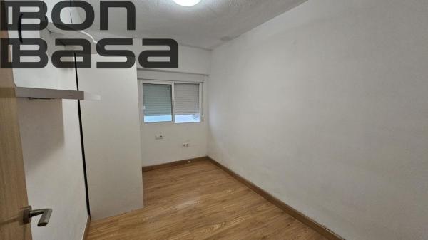 Venta de piso en Piso en Carolinas Altas, Alicante / Alacant, Alicante / Alacant
 photo 4