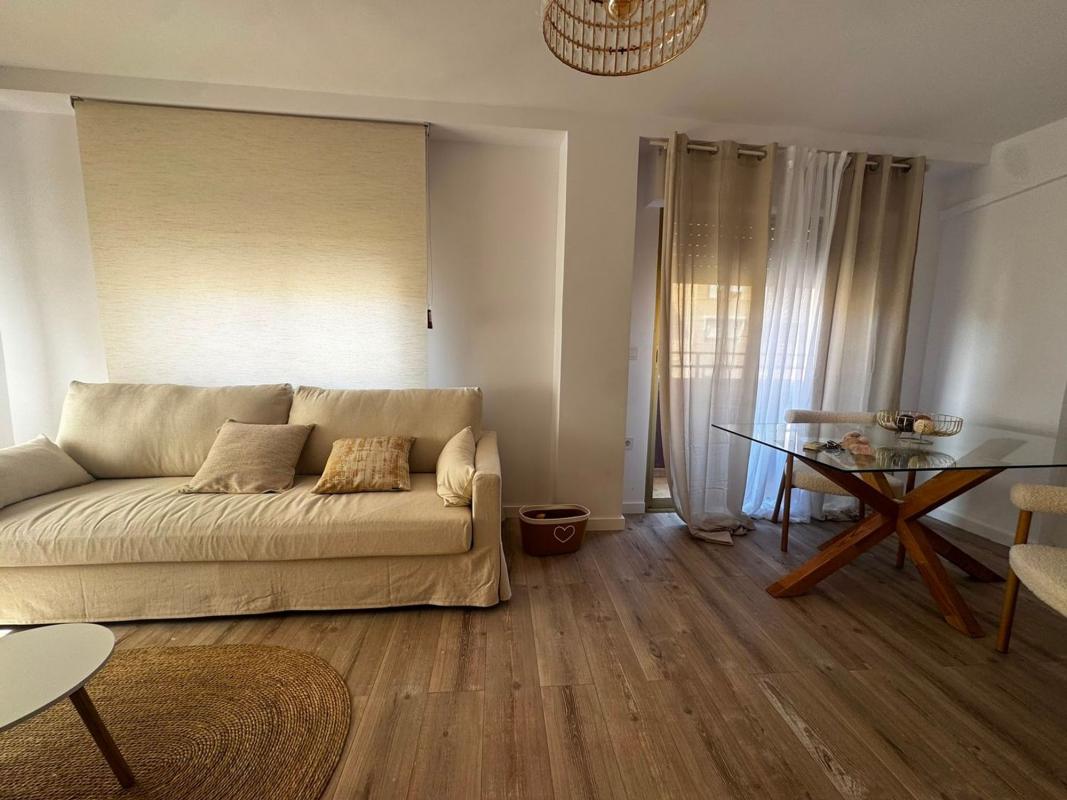 Sale of apartment in Piso en Avenida d'Aguilera, 5, Benalúa, Alicante / Alacant, Alicante
photo 2