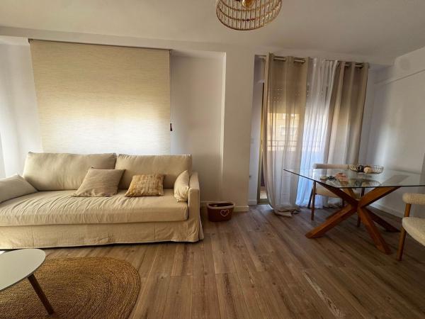 Venta de piso en Piso en Avenida d'Aguilera, 5, Benalúa, Alicante / Alacant, Alicante / Alacant
 photo 2