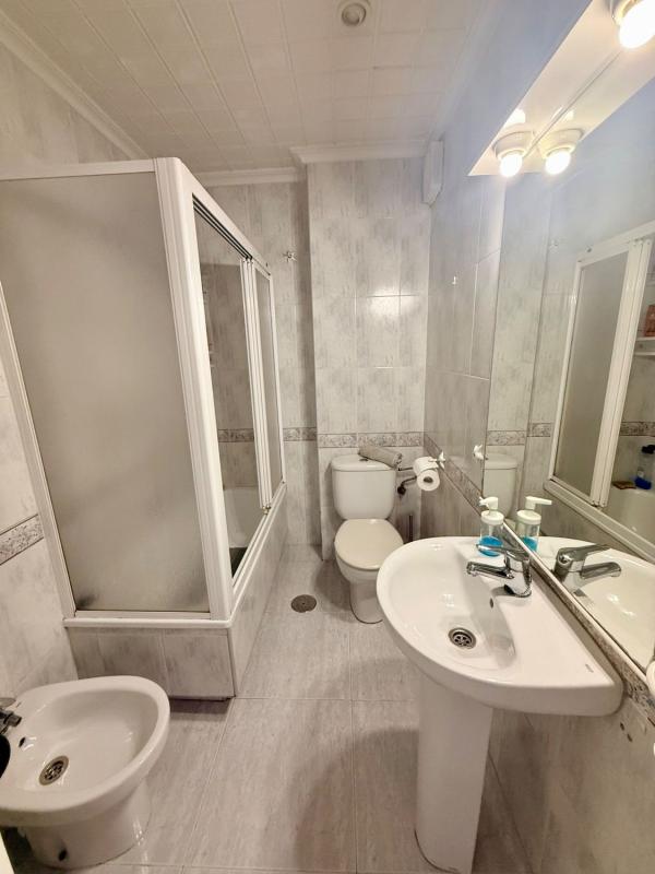 Продажа пентхауса на  Ático en Carolinas Altas, Alicante / Alacant, Аликанте / Алакант photo 4