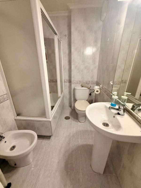 Продажа пентхауса на  Ático en Carolinas Altas, Alicante / Alacant, Аликанте / Алакант photo 5