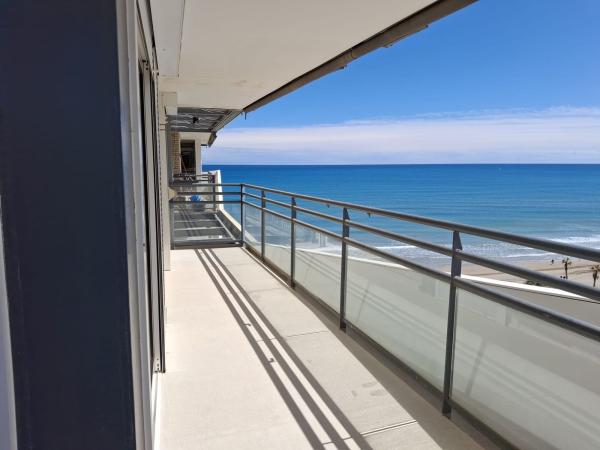 Venta de piso en Piso en Avenida de Cataluña, 1, Cabo de las Huertas, Alicante / Alacant, Alicante / Alacant
thumbnail 2