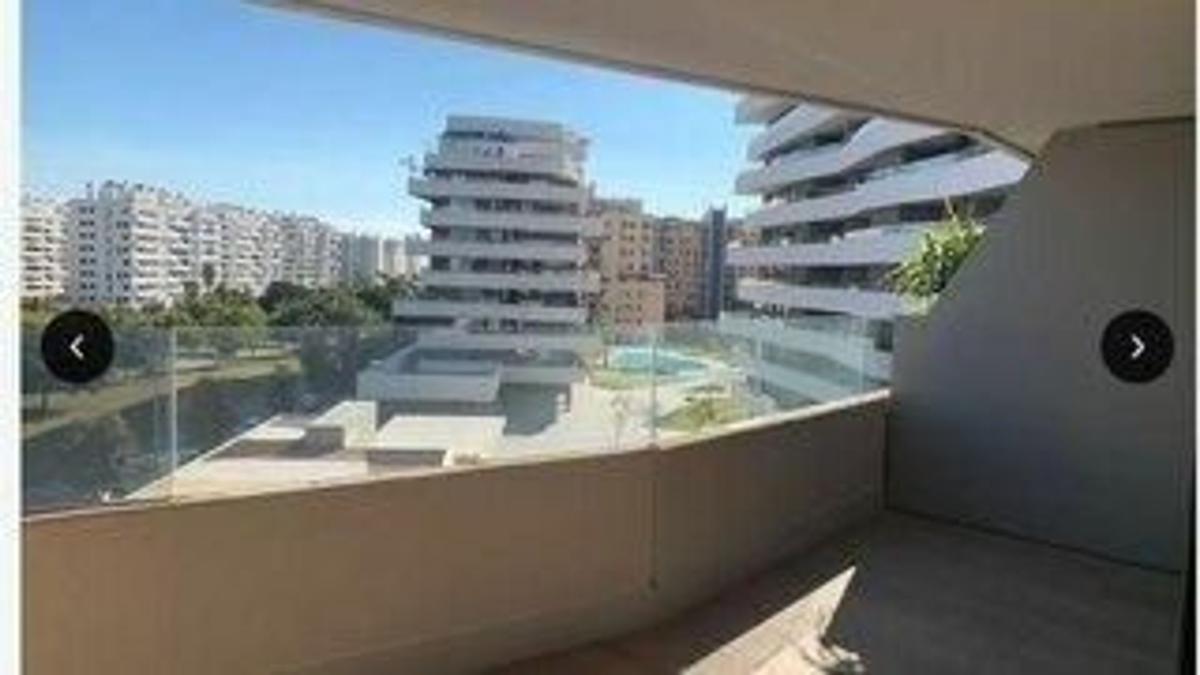 Продажа квартиры на Piso en Maestro José Garberí Serrano, 15, PAU 5, Alicante / Alacant, Аликанте / Алакант
photo 2