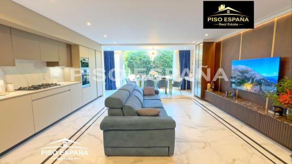 Duplex en venta en Dúplex en Avenida San Sebastián, Playa de San Juan, Alicante / Alacant, Alicante / Alacant photo 4