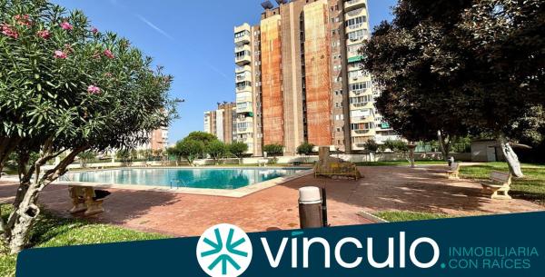 Venta de piso en Piso en Avenida Bruselas, Playa de San Juan, Alicante / Alacant, Alicante / Alacant
thumbnail 2