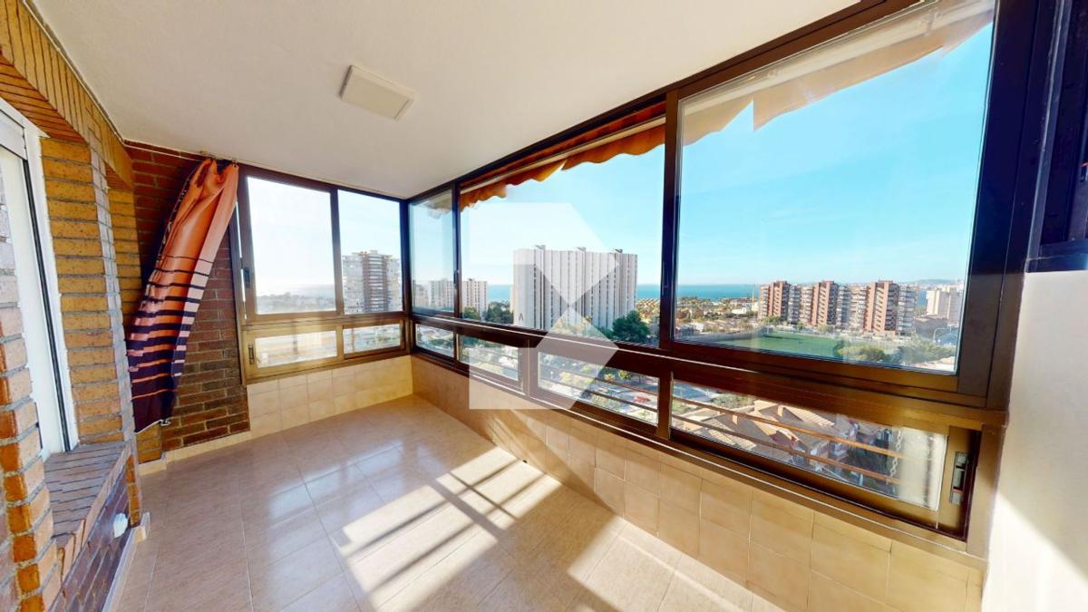 Продажа квартиры на Piso en CL Tridente, Del, Cabo de las Huertas, Alicante / Alacant, Аликанте / Алакант
 photo 2